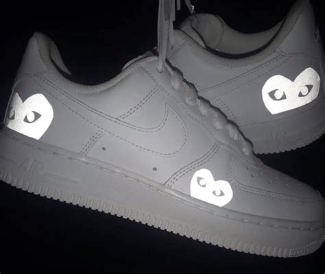 nike air force met hartjes